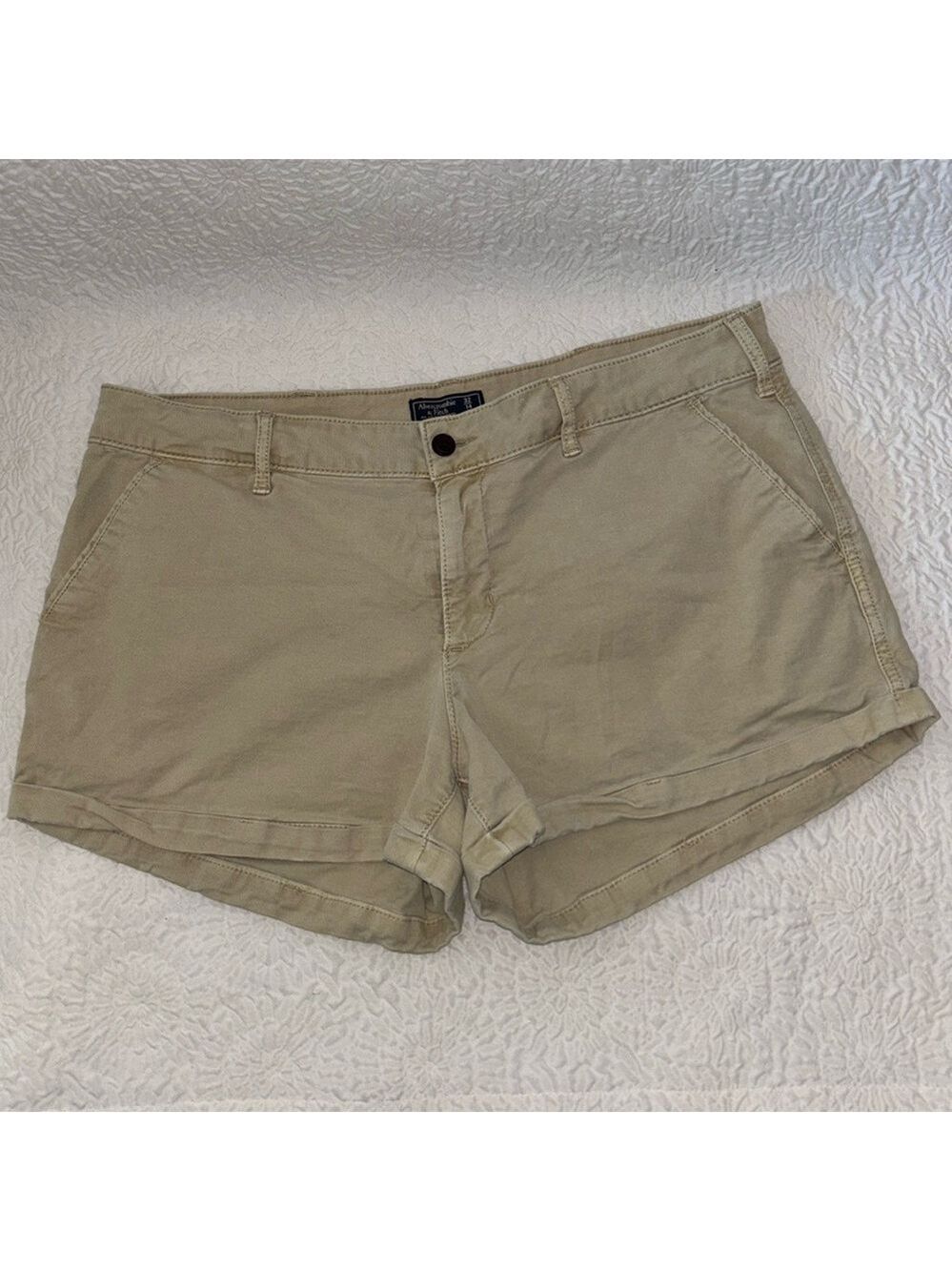 Abercrombie & Finch Mid-Rise Cuffed Hem Shorts